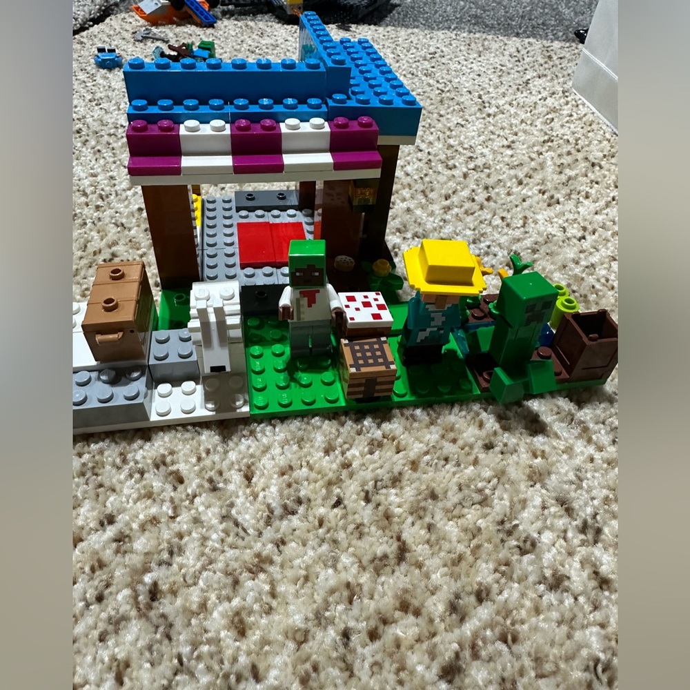 LEGO Minecraft - 2 Complete Sets - Picture 2 of 11